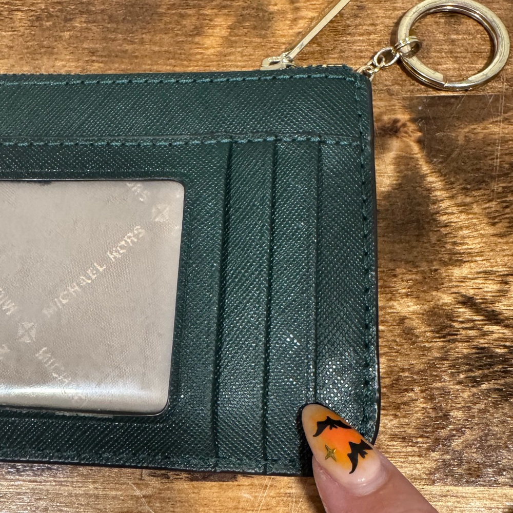 Michael Kors Jet Set ID Card Holder - Picture 3 of 4